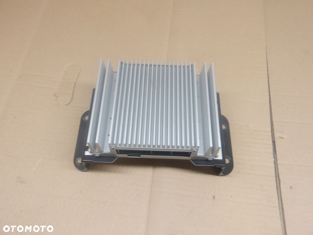 HYUNDAI IX35 2.0D WZMACNIACZ RADIA 963702S301 - 1