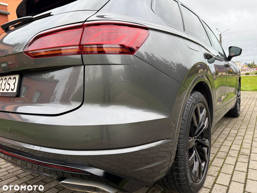 Volkswagen Touareg 3.0 V6 TDI SCR 4Motion Automatik R-Line - 12