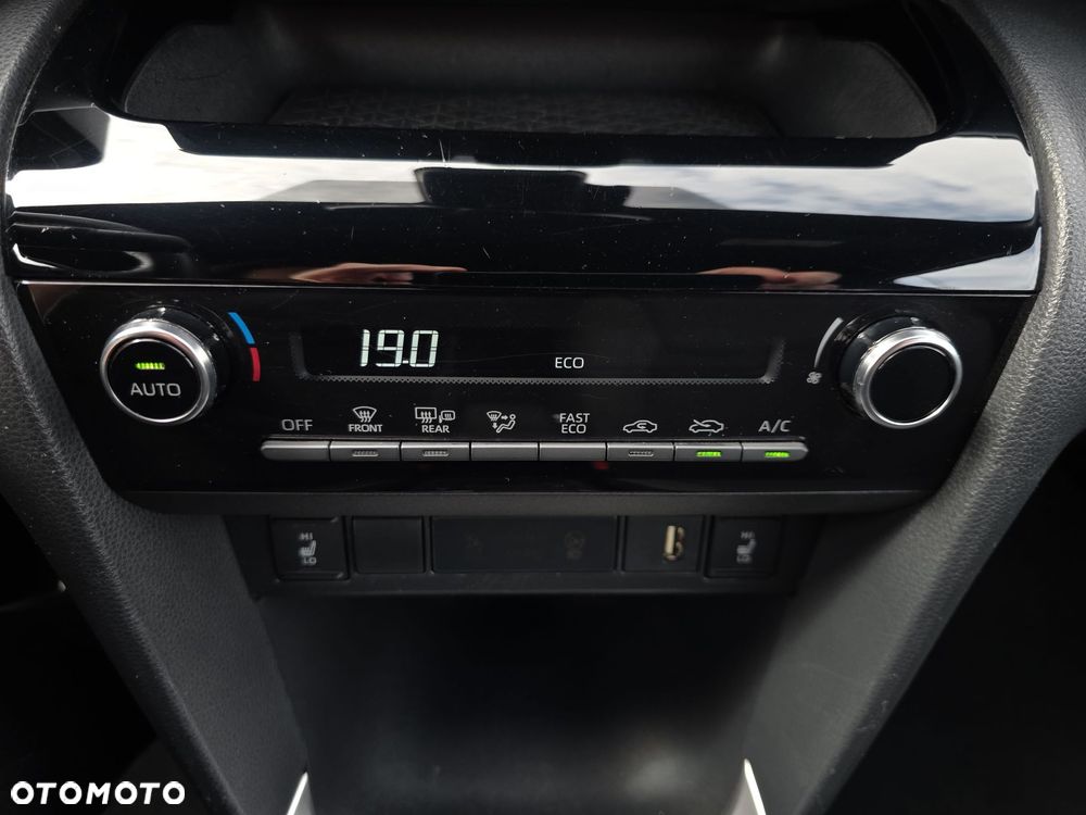 Toyota Yaris Cross Hybrid 1.5 Comfort - 22