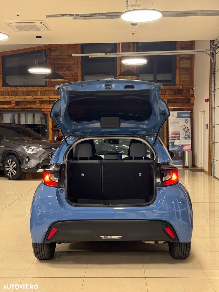 Toyota Yaris Hybrid 130 1.5 VVT-i Premiere Edition - 34