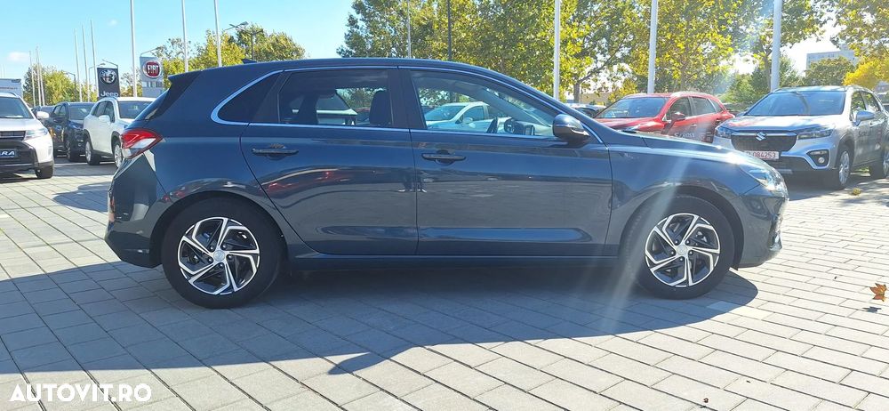 Hyundai i30 1.5 110CP 5DR M/T Highway - 8