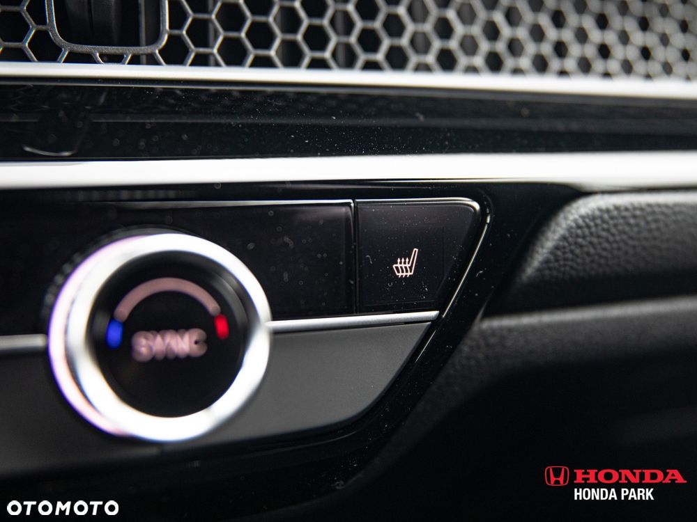 Honda Civic 2.0 i-MMD Advance BSI CVT - 35