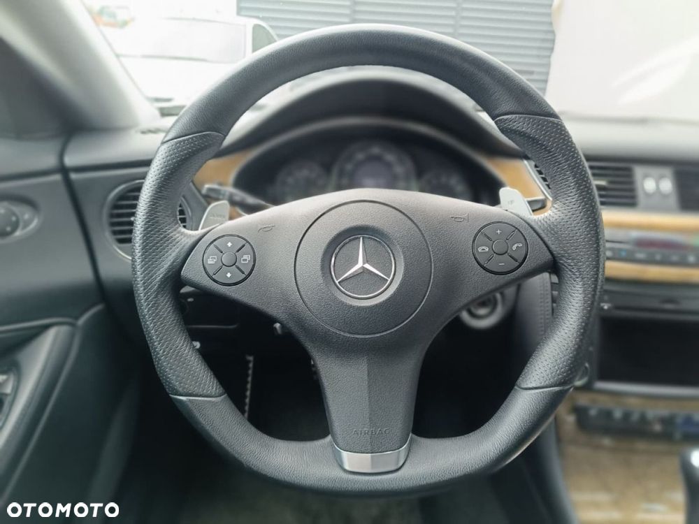 Mercedes-Benz CLS 63 AMG 7G-TRONIC - 8