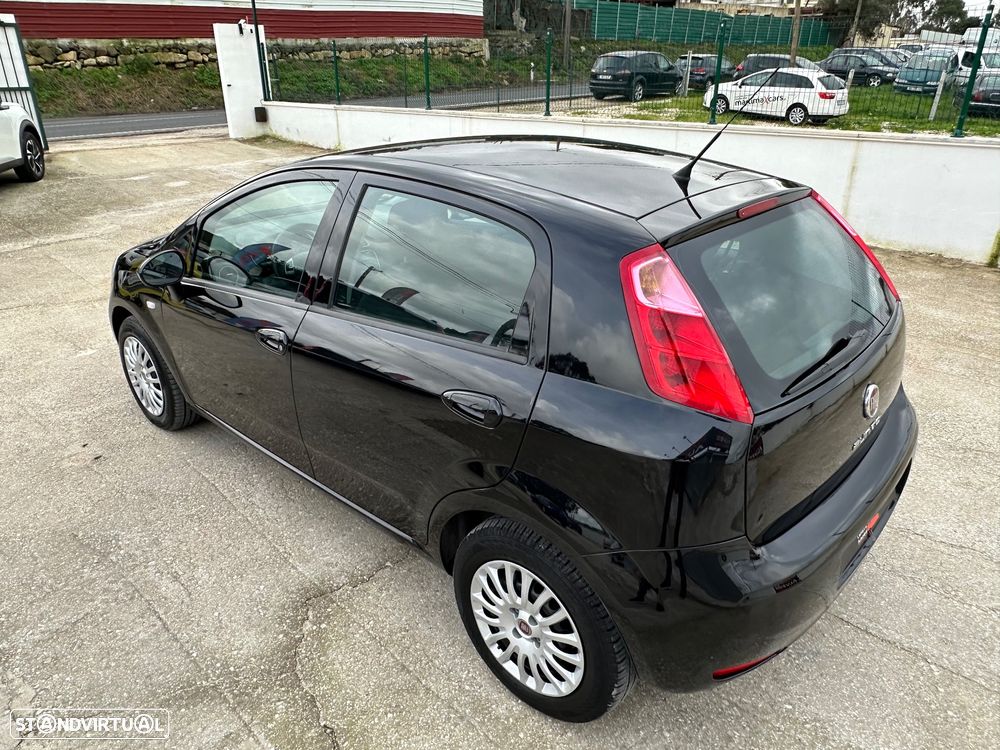 Fiat Punto 1.2 Lounge Start&Stop - 11