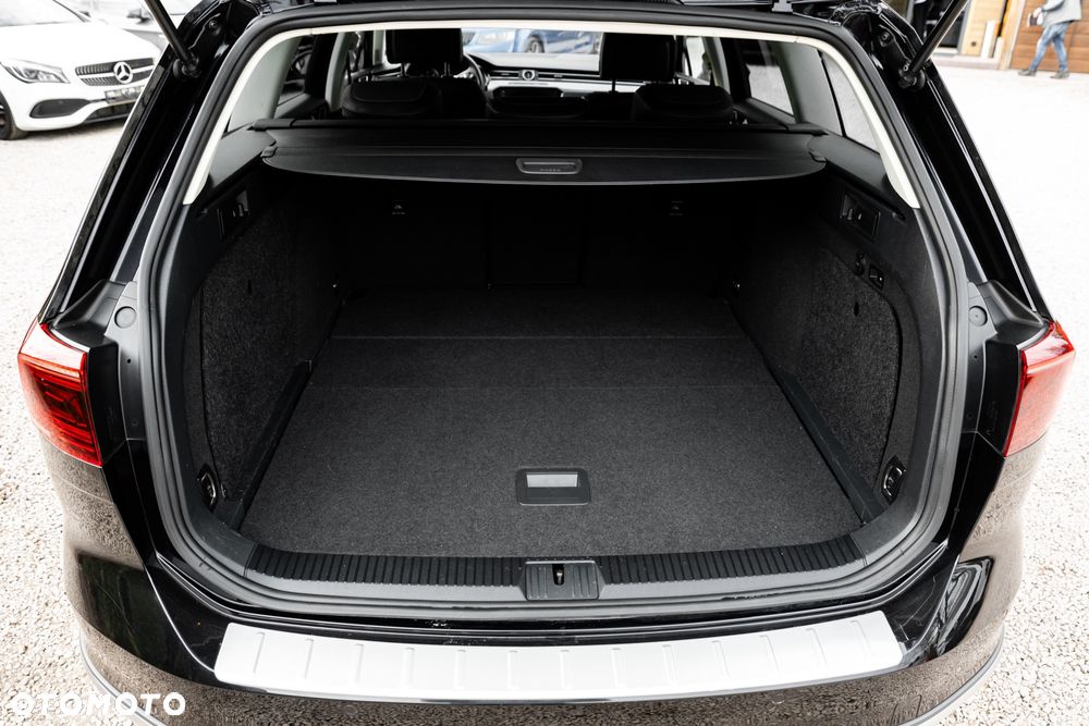 Volkswagen Passat Alltrack 2.0 TDI SCR 4Motion DSG (BMT) - 16