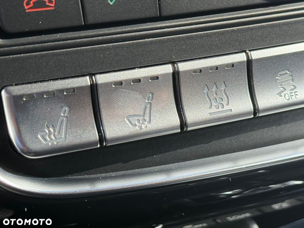 Mercedes-Benz Klasa G AMG 63 - 26