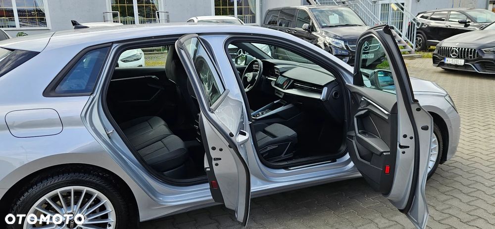 Audi A3 Sportback 35 TFSI S tronic - 15