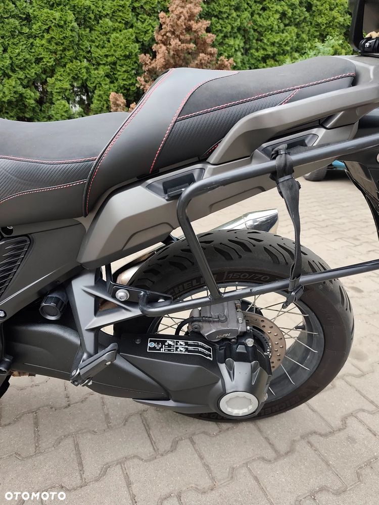 Honda VFR - 7