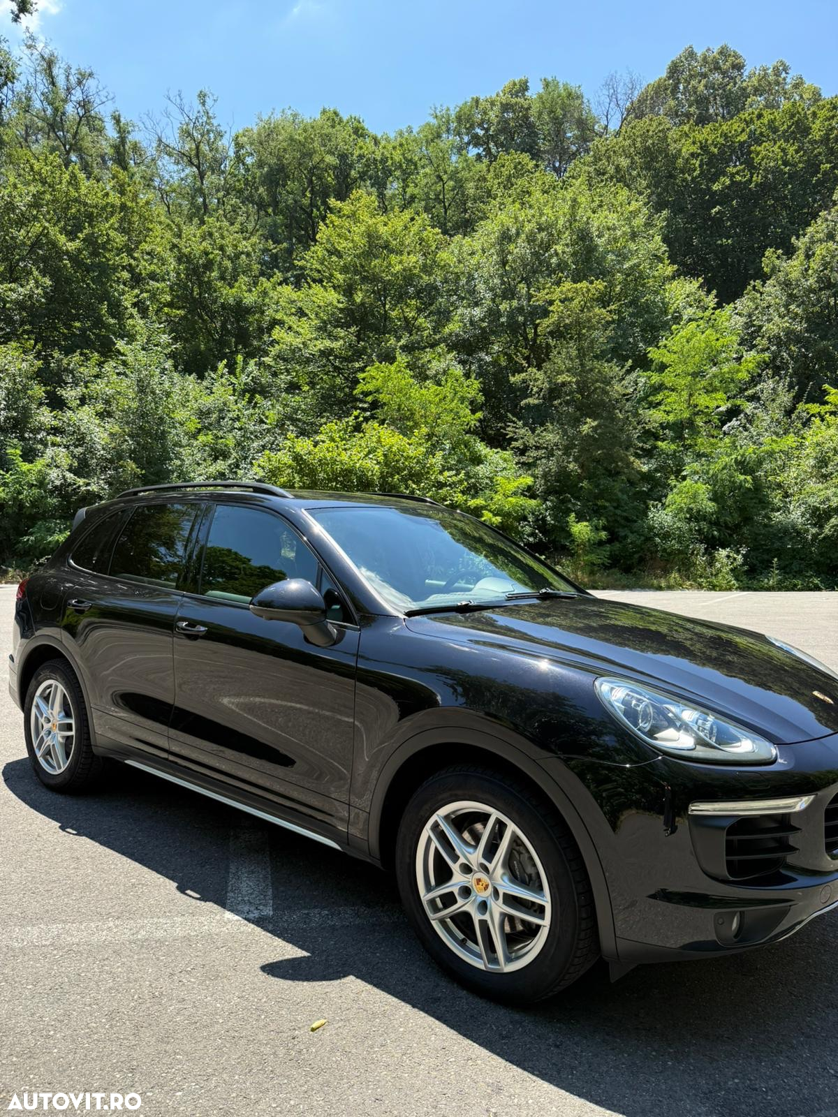 Porsche Cayenne 3.0 L - 23