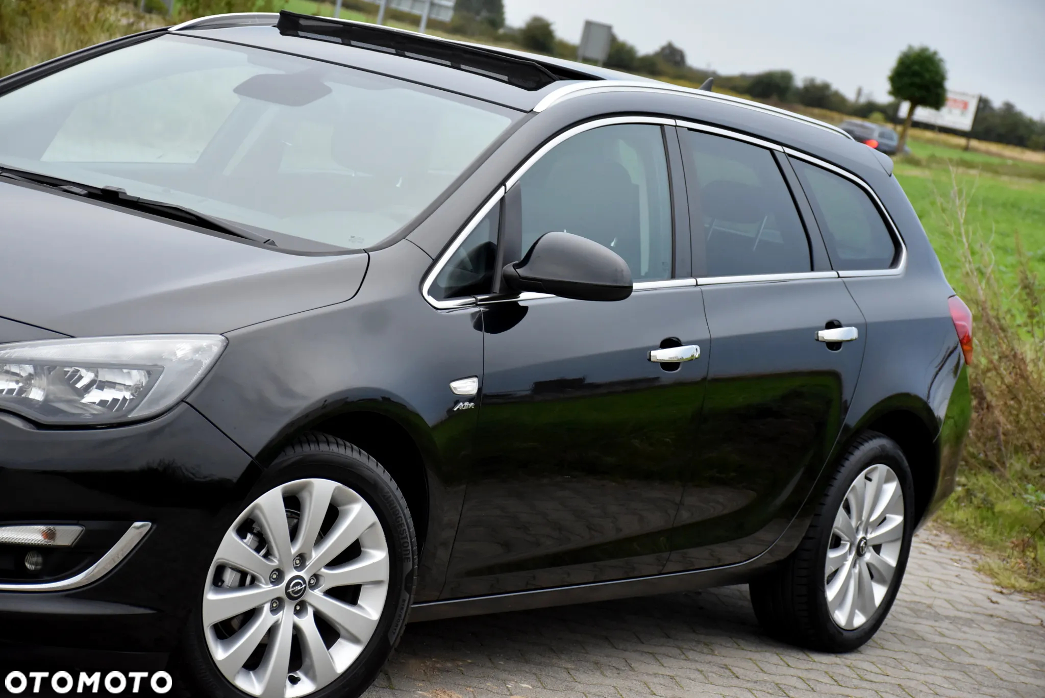 Opel Astra 1.4 Turbo Cosmo - 14