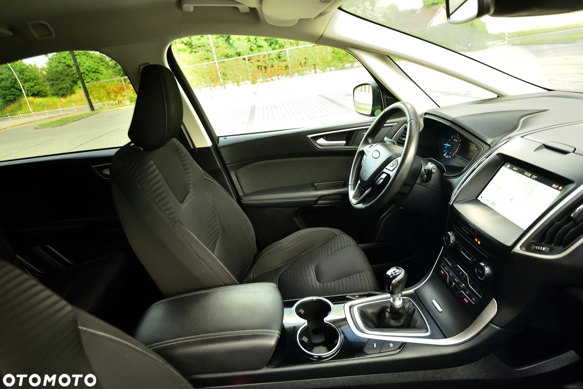 Ford S-Max 2.0 EcoBlue Titanium - 21