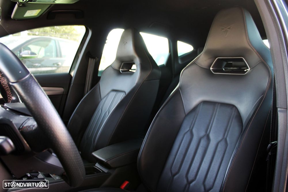 Cupra Formentor 1.4 e-Hybrid DSG VZ - 7