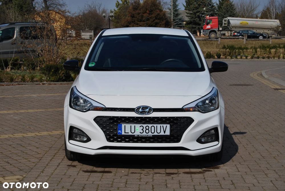 Hyundai i20 - 16