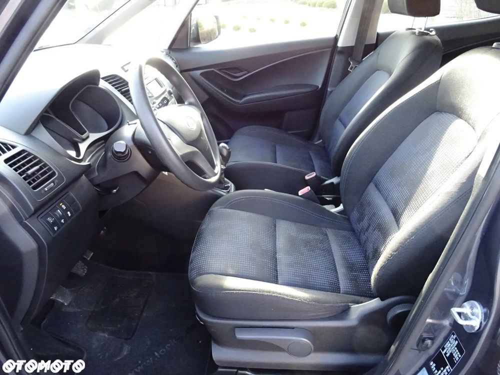 Hyundai ix20 1.4 Comfort blue - 16