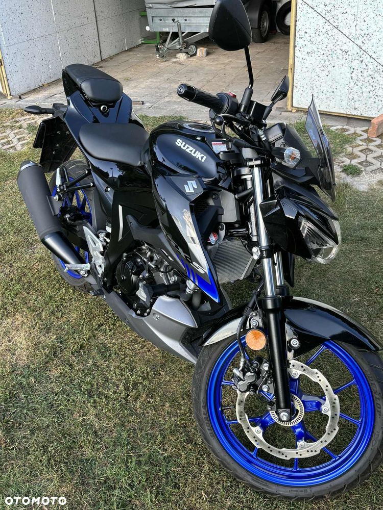 Suzuki GSX - 1