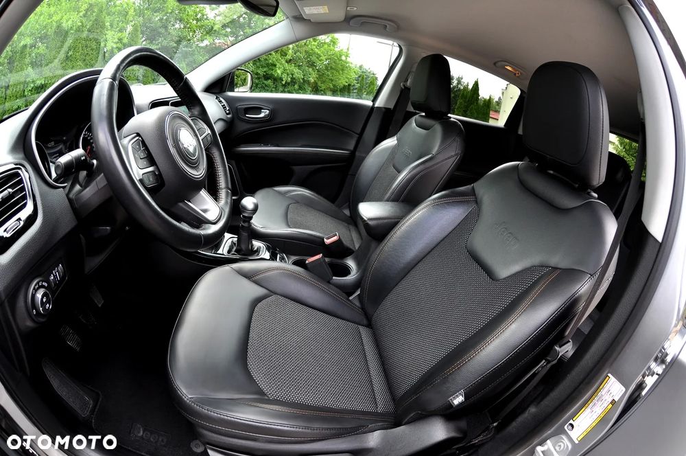 Jeep Compass 1.4 TMair Limited FWD S&S - 21