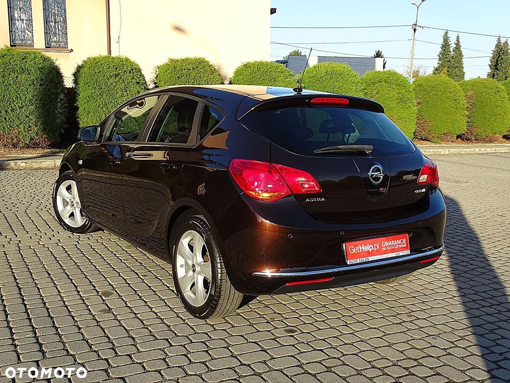 Opel Astra 1.4 Turbo Cosmo - 23