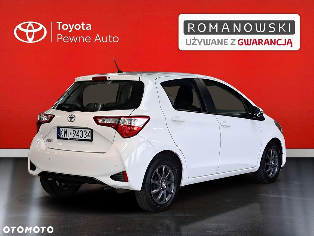 Toyota Yaris - 10