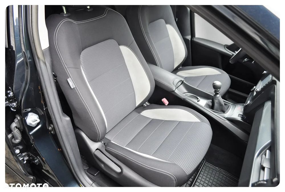 Toyota Avensis Touring Sports 1.8 Business Edition - 29