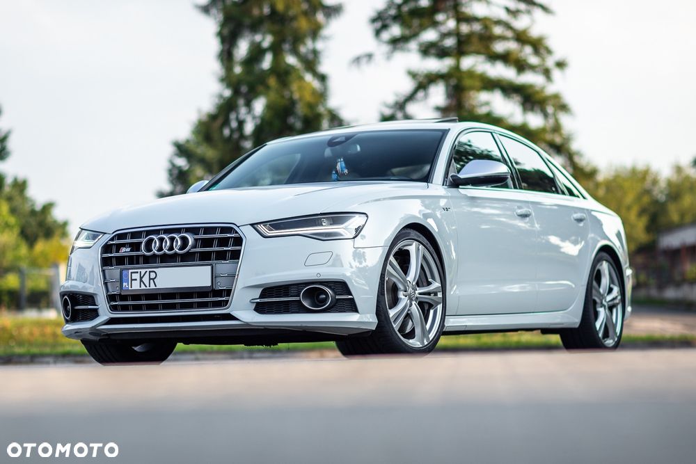 Audi S6 Limousine - 10