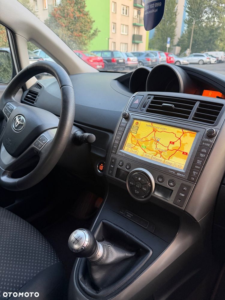 Toyota Verso 2.0 D-4D Premium 7os - 10