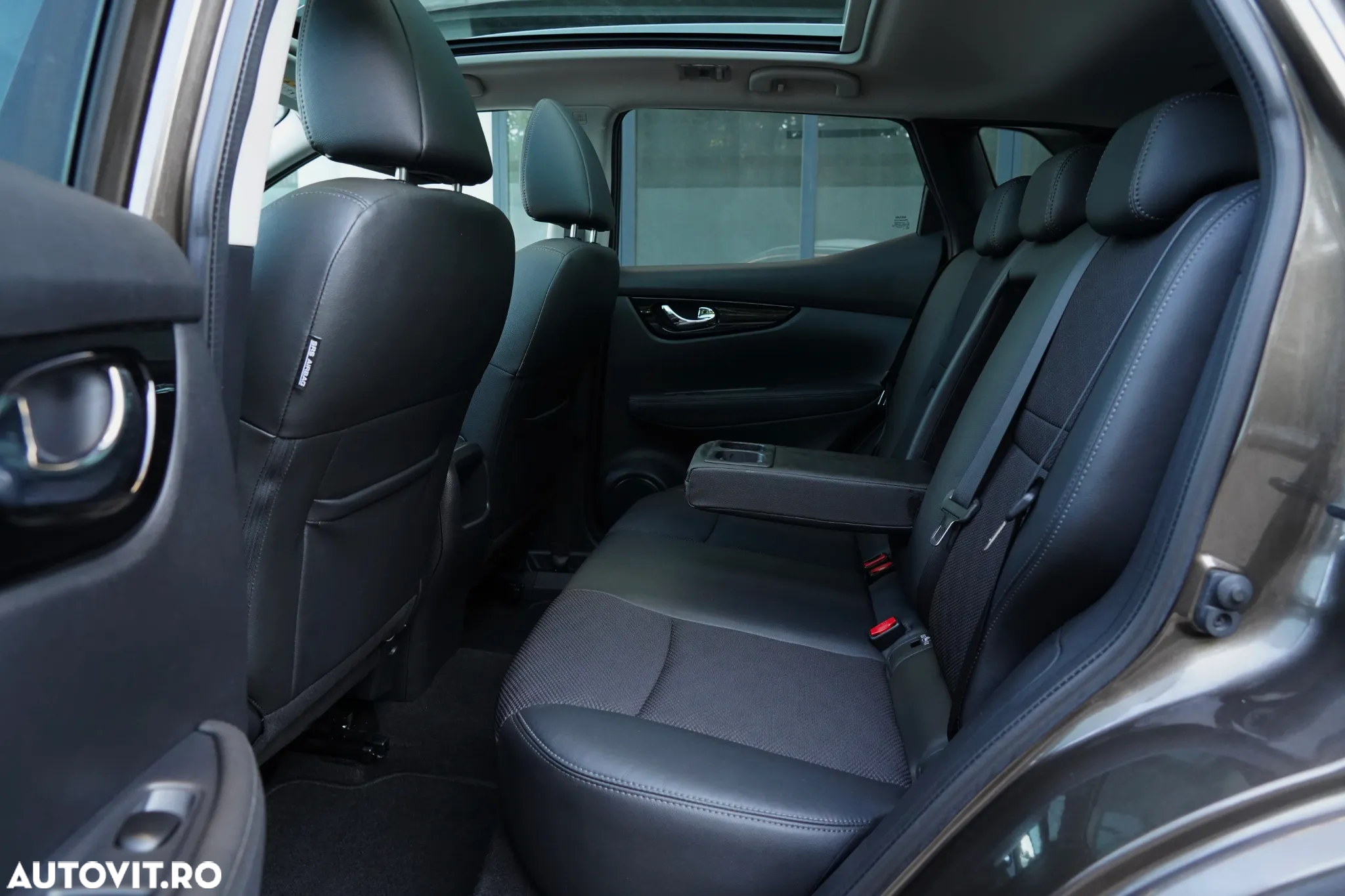 Nissan Qashqai 1.5 DCI TEKNA+ - 8