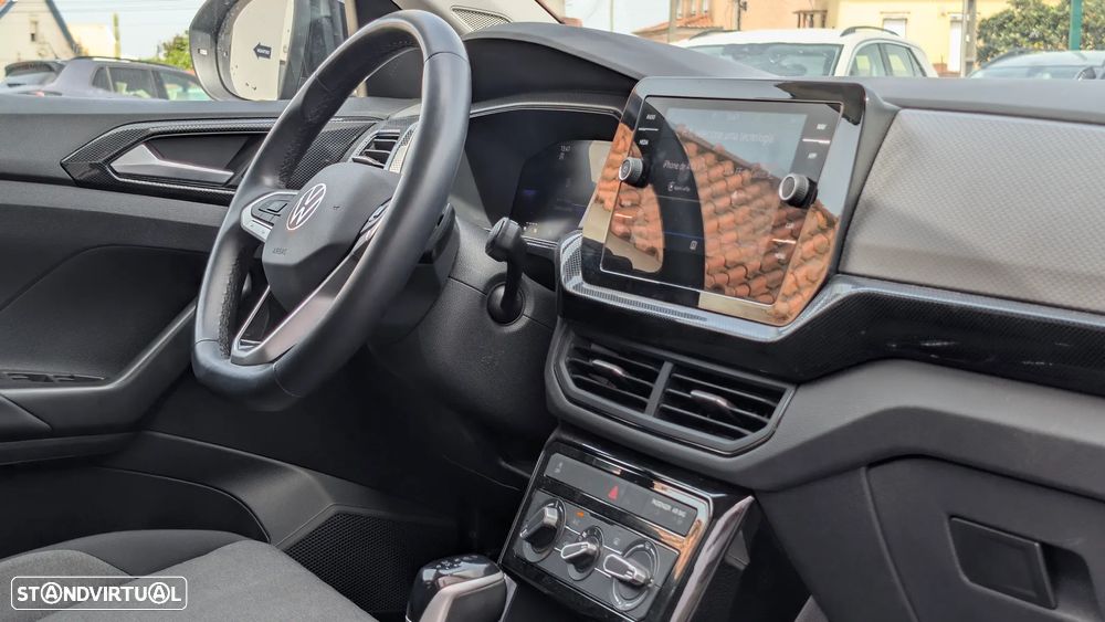 VW T-Cross 1.0 TSI Urban DSG - 9