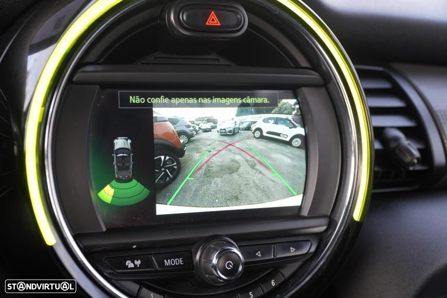 MINI Cabrio Cooper Premium JCW Auto - 24