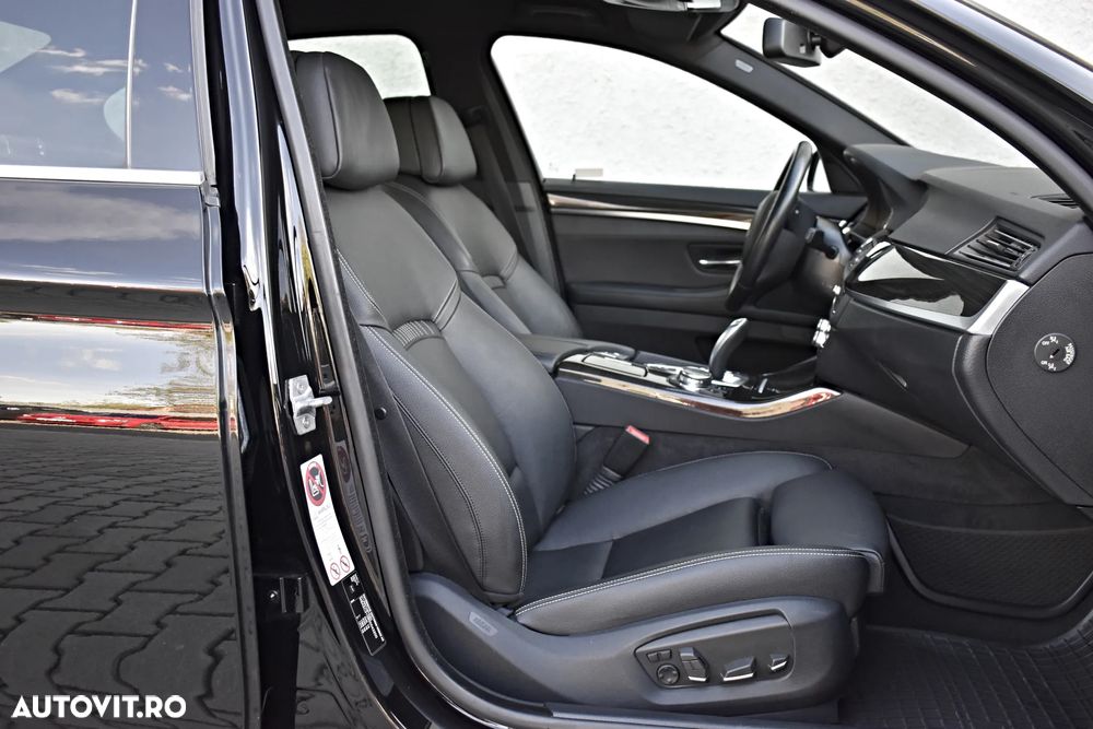 BMW Seria 5 520d Aut. Luxury Line - 13