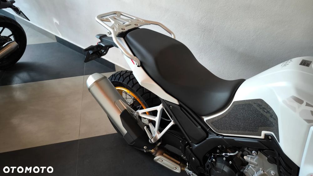 KOVE 800X Touring - 25