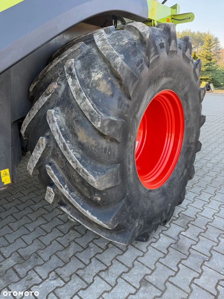 Claas Lexion 650 4x4 - 10
