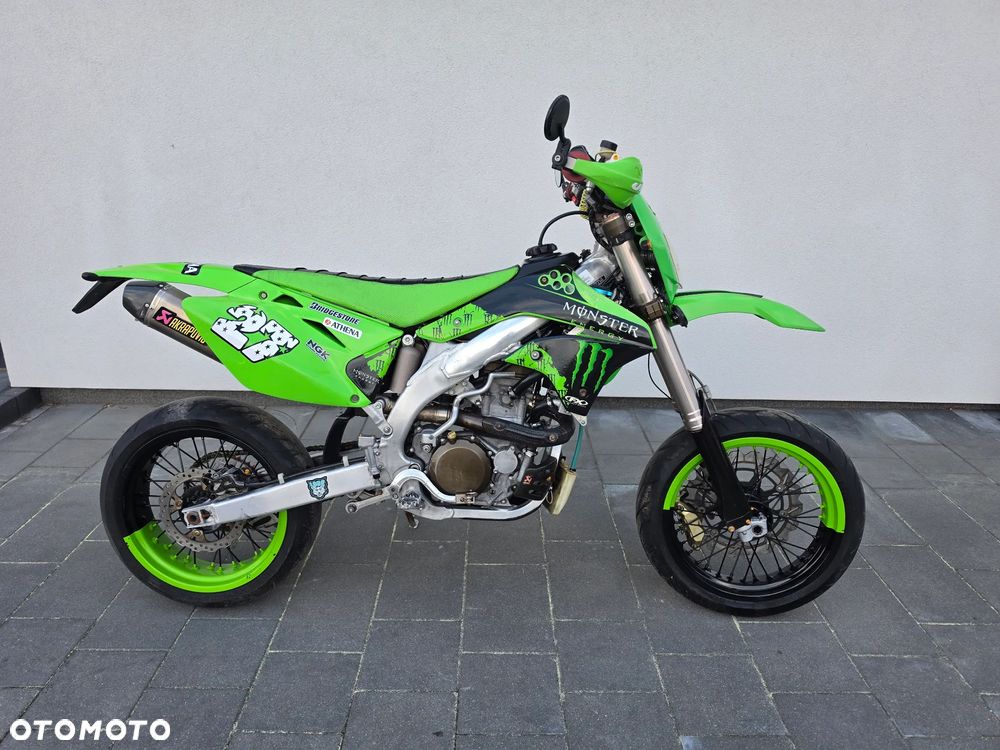 Kawasaki KX - 8