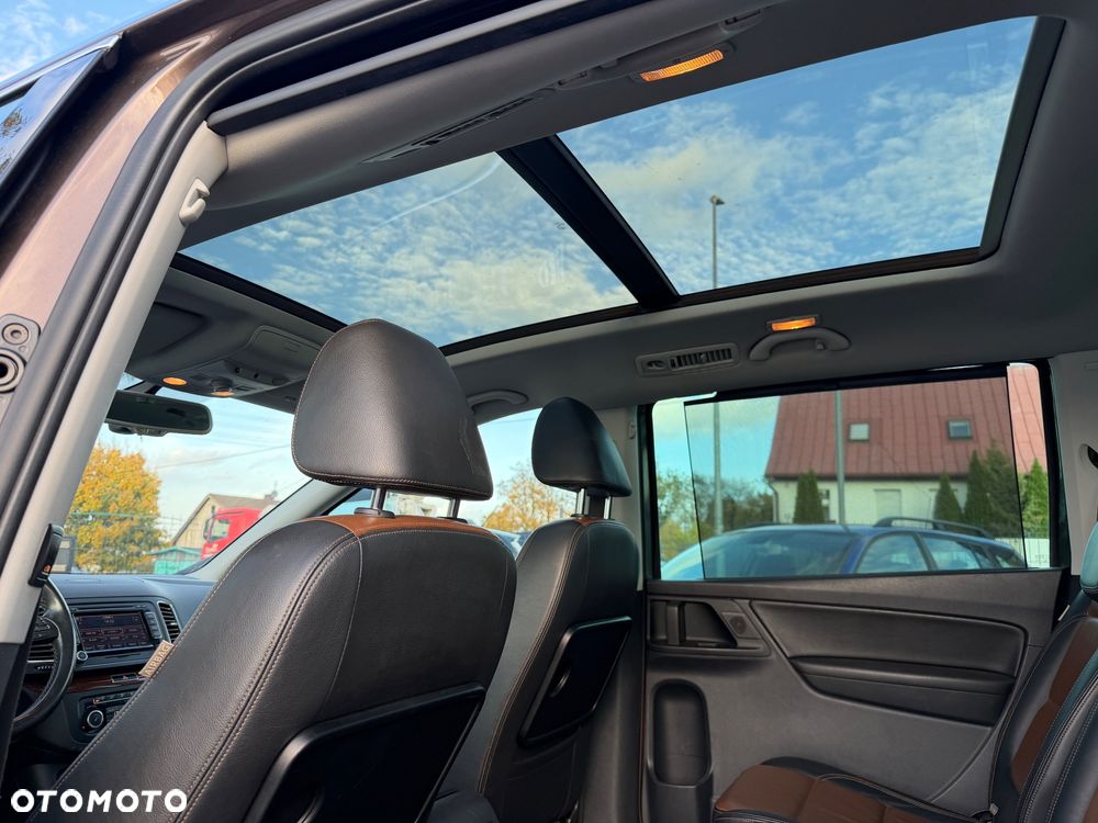 Volkswagen Sharan 2.0 TSI Highline DSG - 12