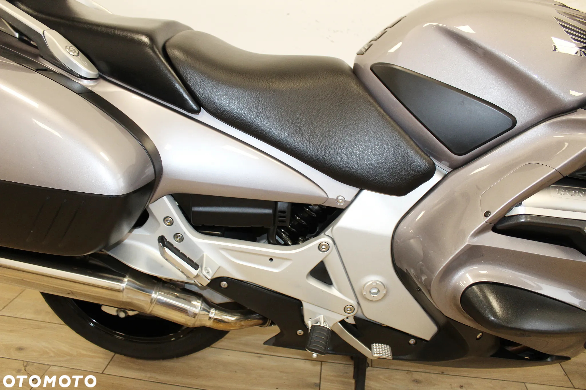 Honda ST - 19