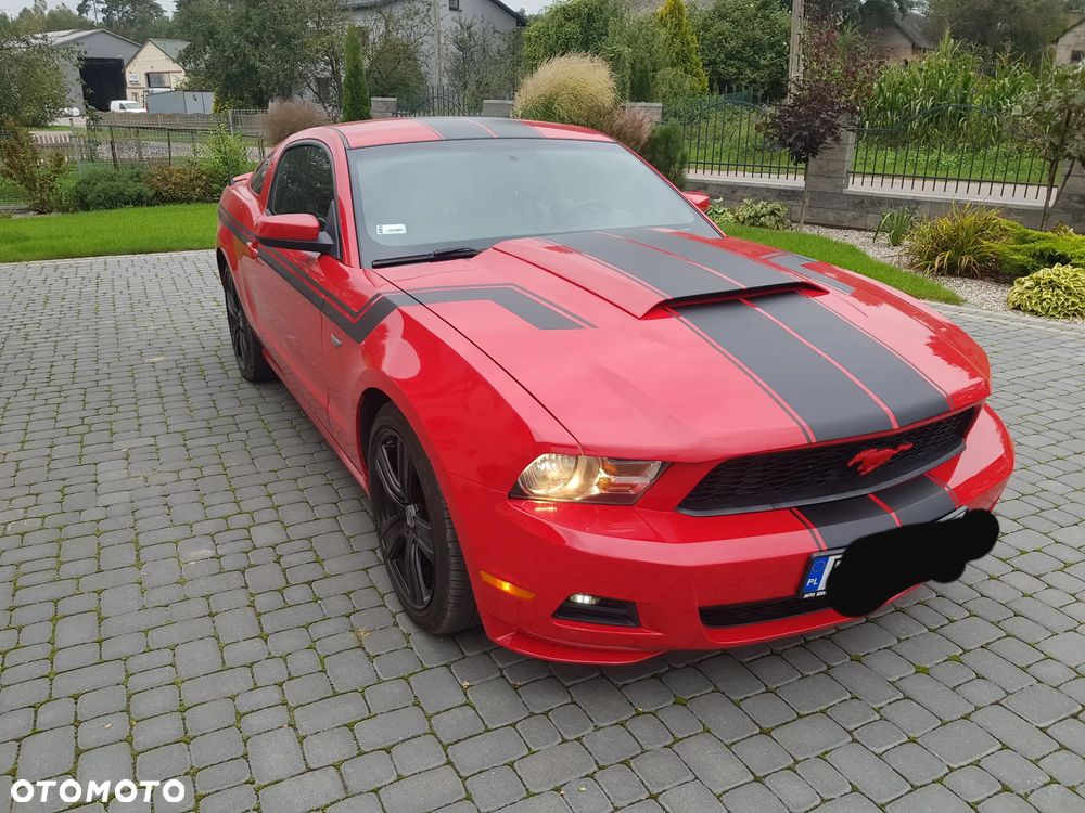 Ford Mustang - 4