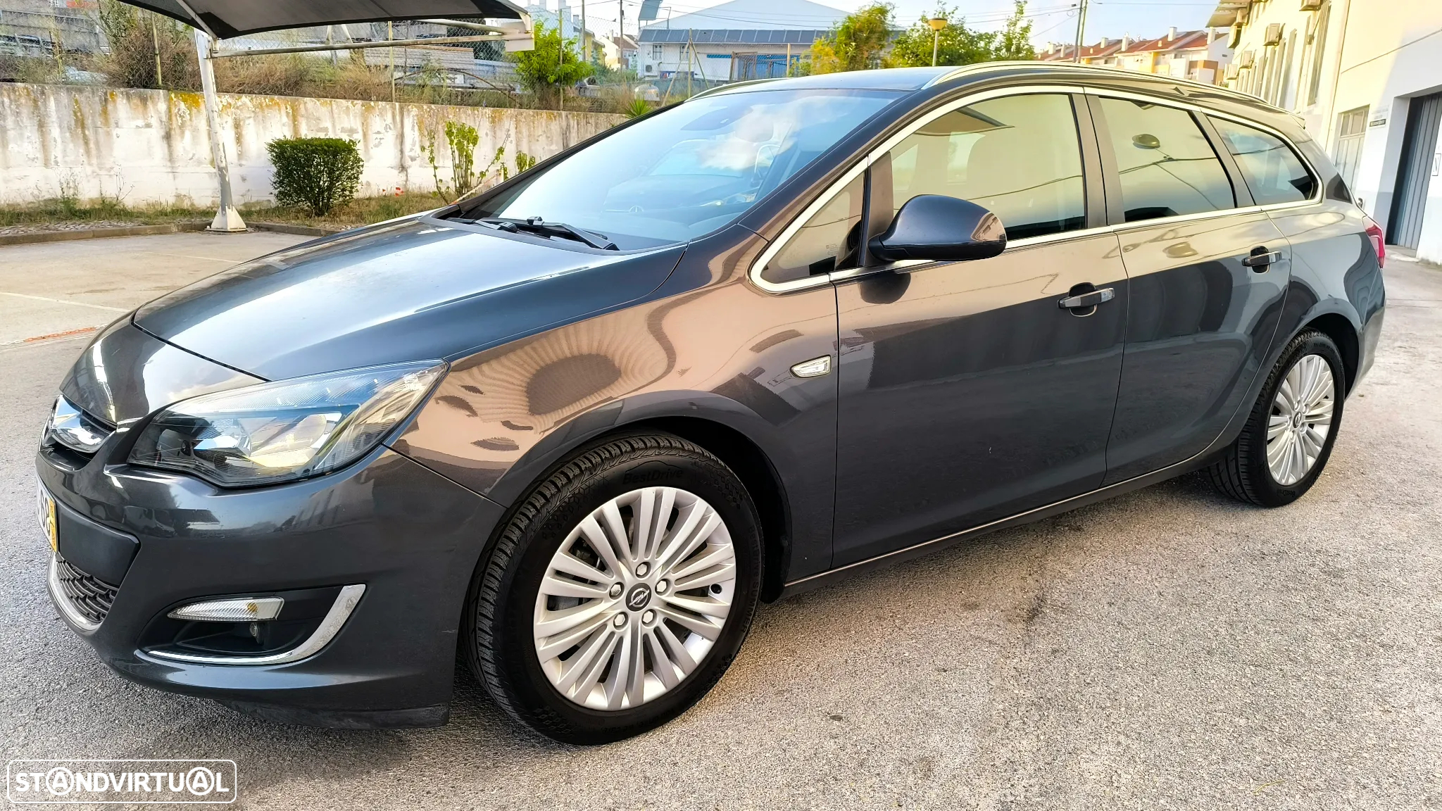 Opel Astra Sports Tourer 1.7 CDTi Cosmo S/S - 4