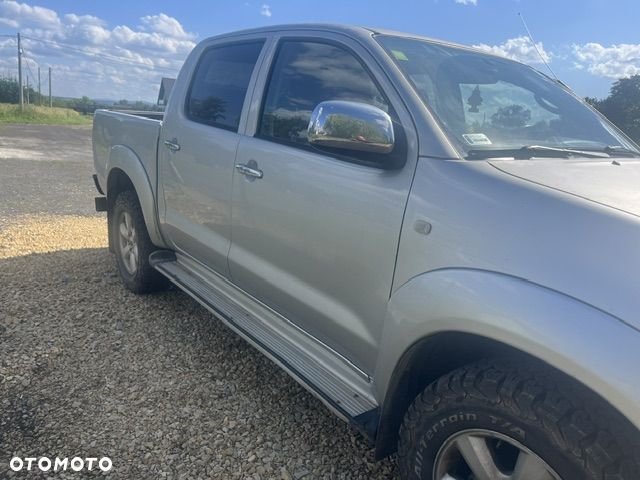 Toyota Hilux 3.0 D-4D SR5-X (lea) Platinium - 8