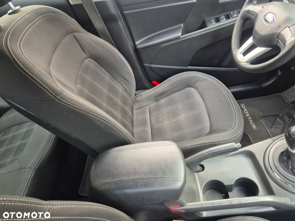 Kia Sportage 1.6 GDI L 2WD - 39