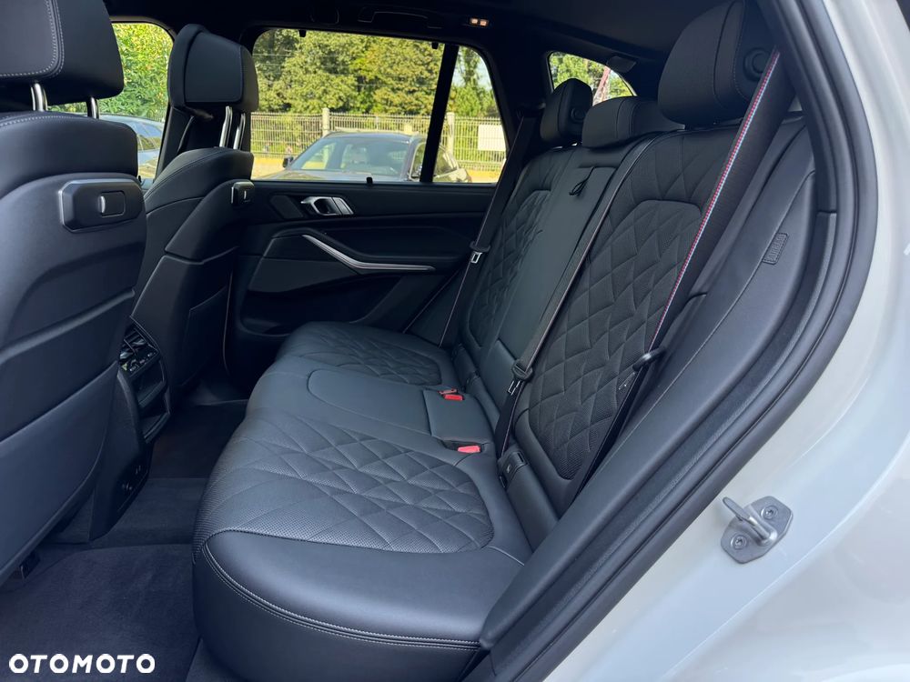 BMW X5 xDrive40i sport - 24