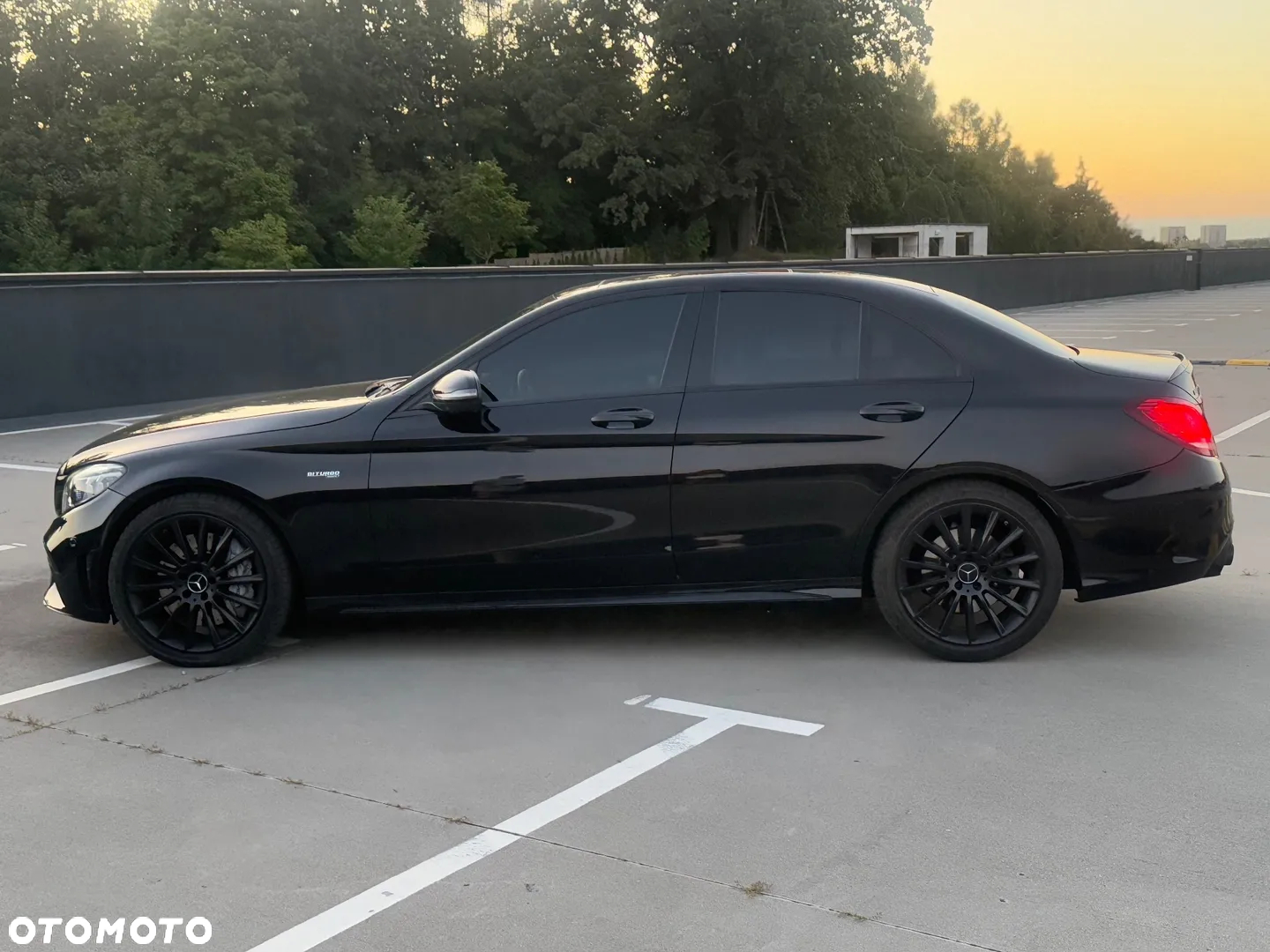 Mercedes-Benz Klasa C 43 AMG 4MATIC - 2