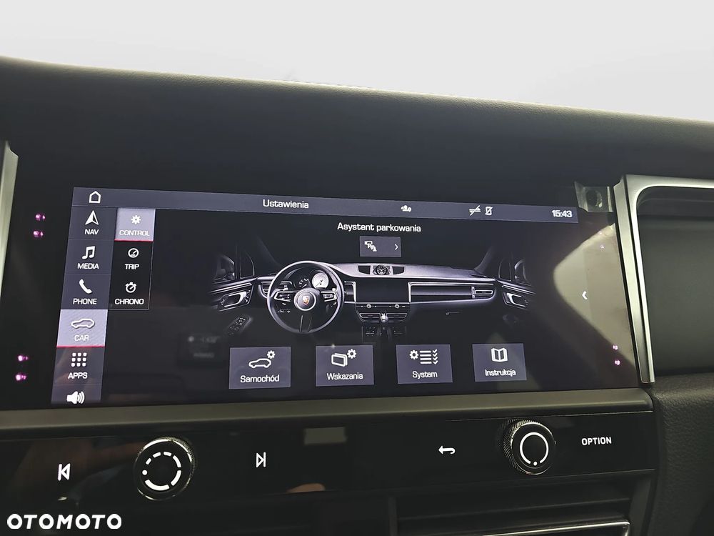 Porsche Macan T - 26