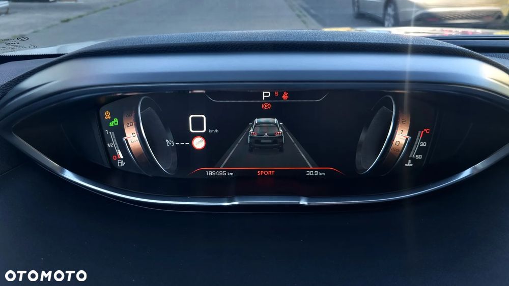 Peugeot 5008 BlueHDi 180 EAT8 GT Pack - 25