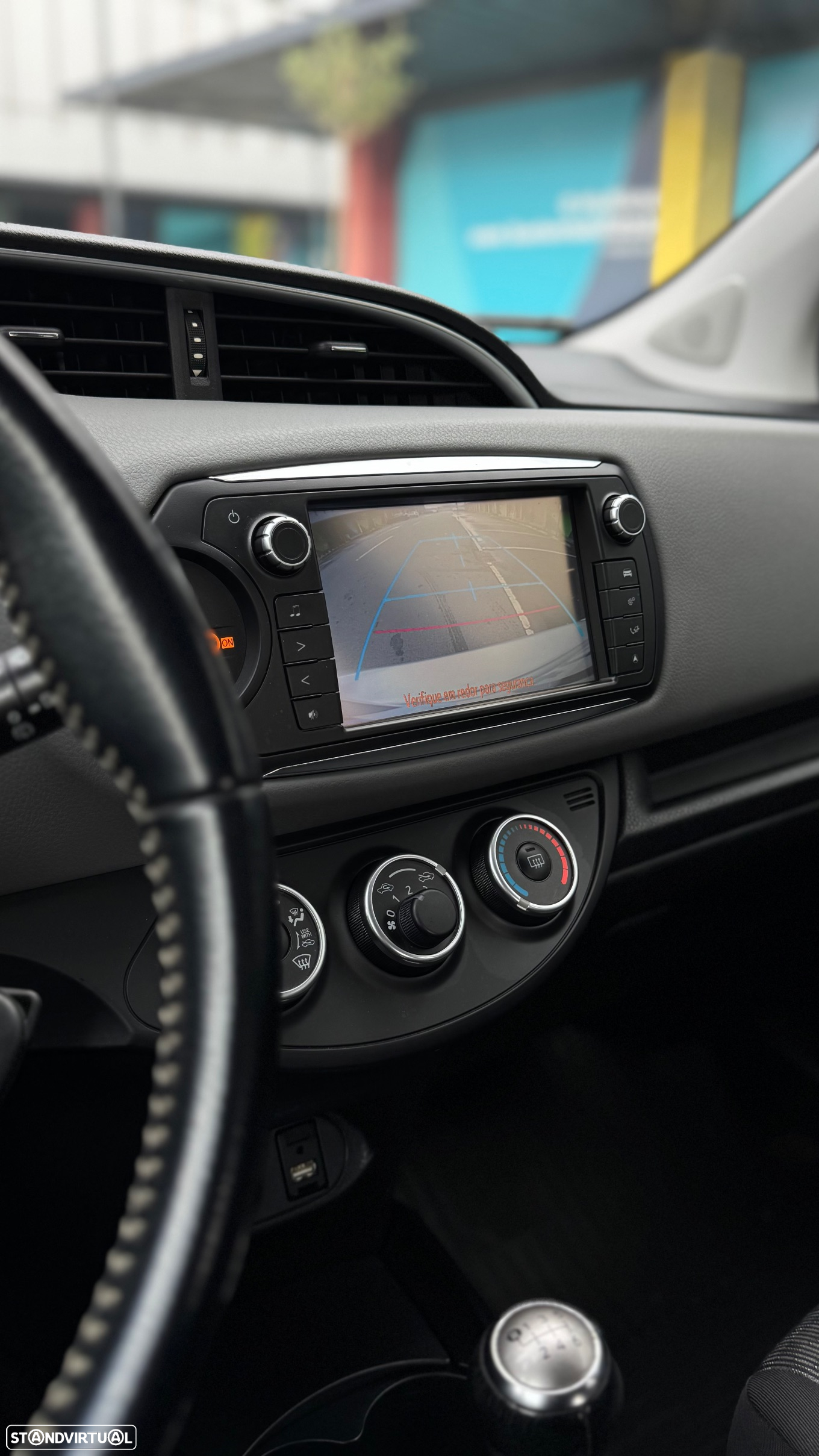 Toyota Yaris 1.4 D-4D Comfort+P.Style - 18