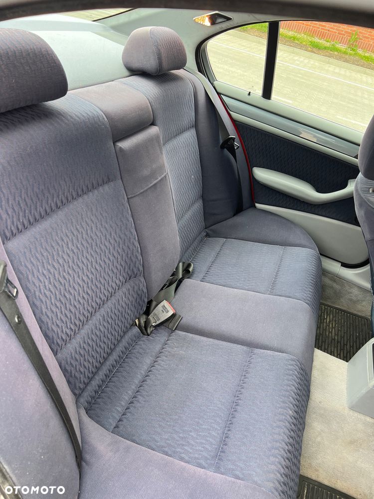 BMW Seria 3 - 17