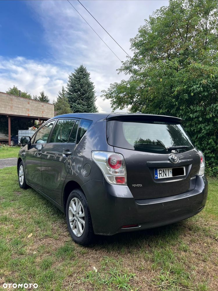 Toyota Verso 2.0 D-4D Premium - 5