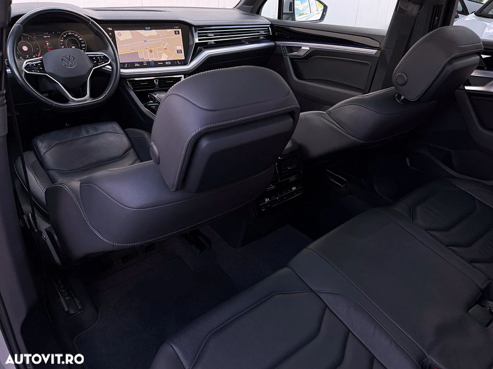 Volkswagen Touareg 3.0 V6 e-Hybrid 4Motion Aut. Elegance - 19