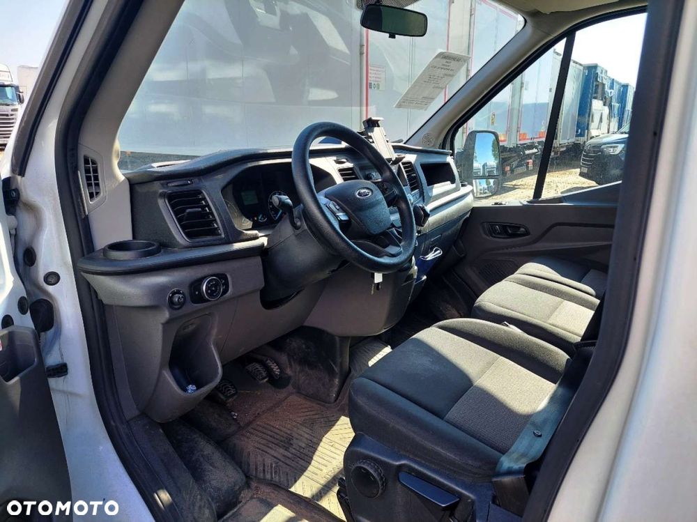 Ford Transit - 7