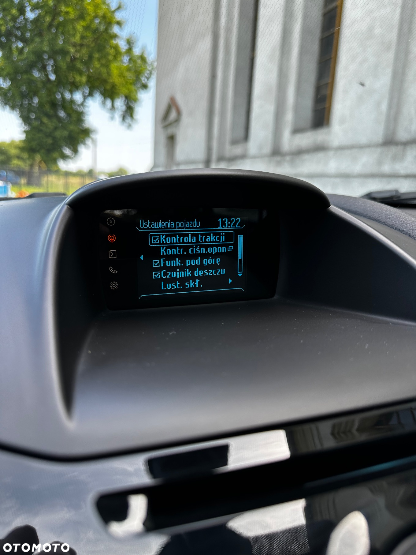 Ford Fiesta 1.0 EcoBoost S&S TITANIUM - 29