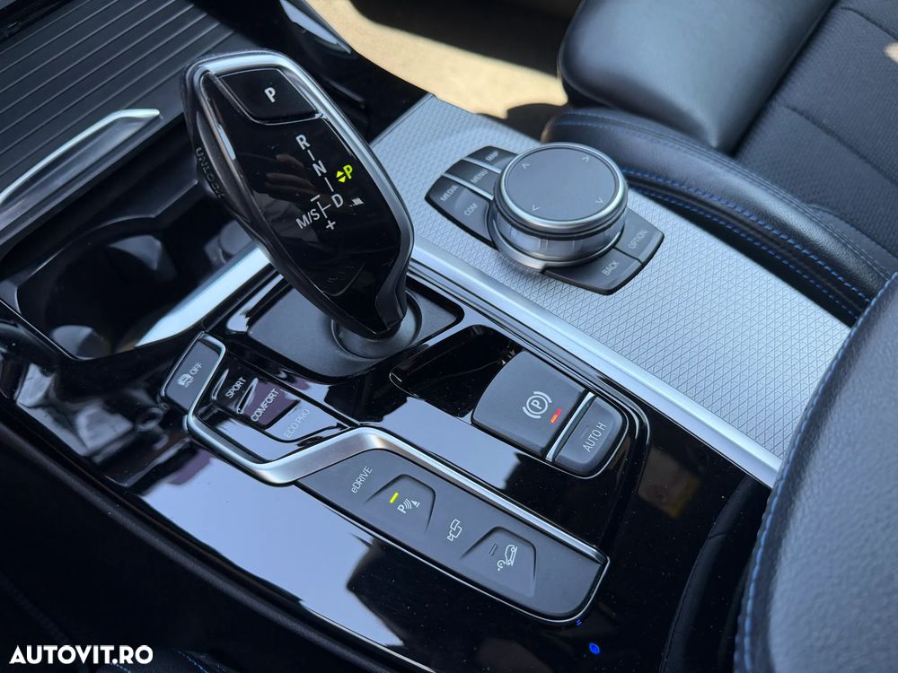 BMW X3 xDrive30e AT PHEV - 15