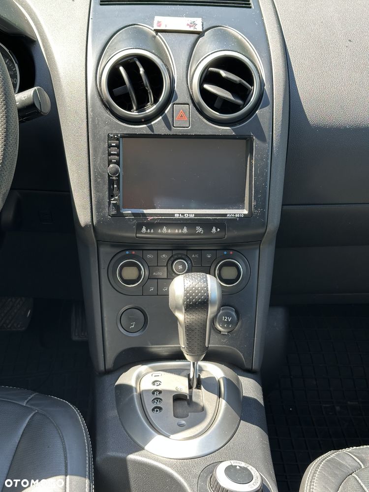 Nissan Qashqai 2.0 dCi 4x4 Tekna - 12